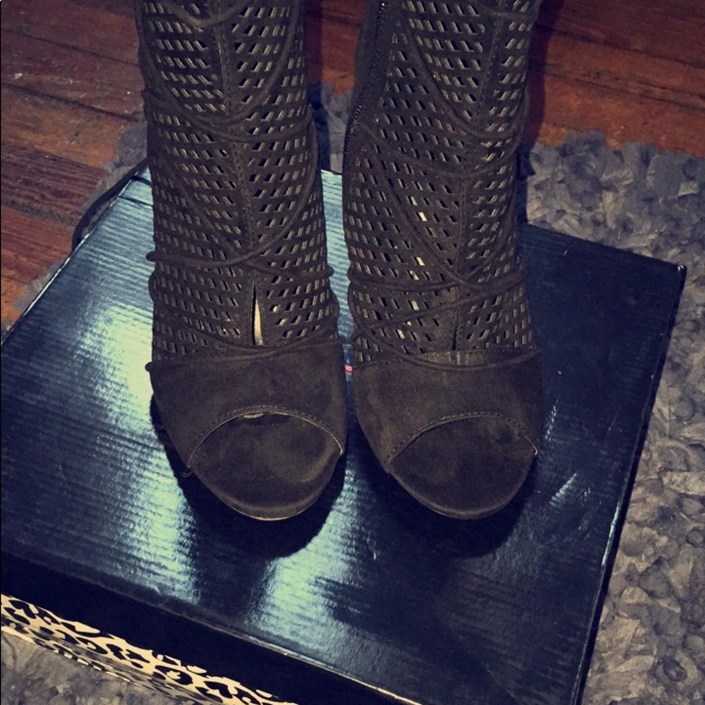 Anne Michelle High Heels
